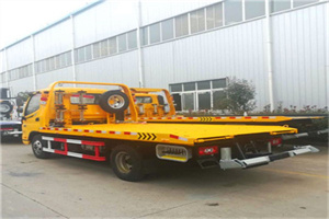 吴忠附近拖车救援搭电